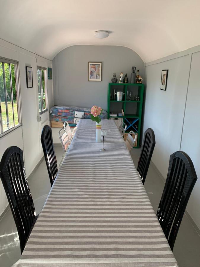 Ferienwohnung Sunny - Moderne Ferienwohnung Im Gruenen In Saarbruecken-West 외부 사진